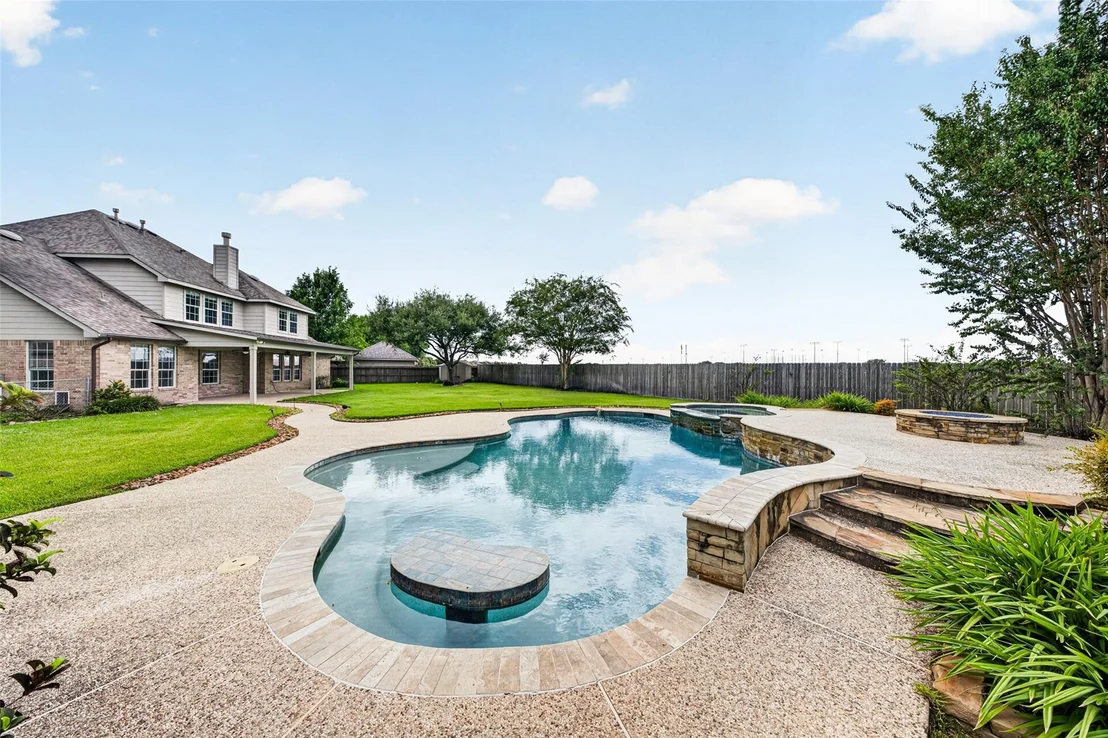Photo of 11023 Leigh Woods Drive