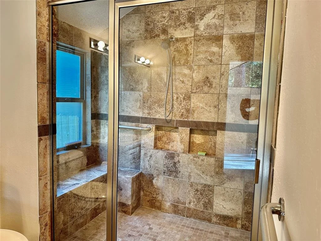 Photo of 21 N Mossrock Road