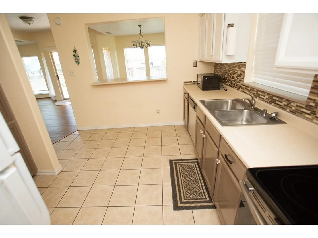 Photo of 419 Thunder Road