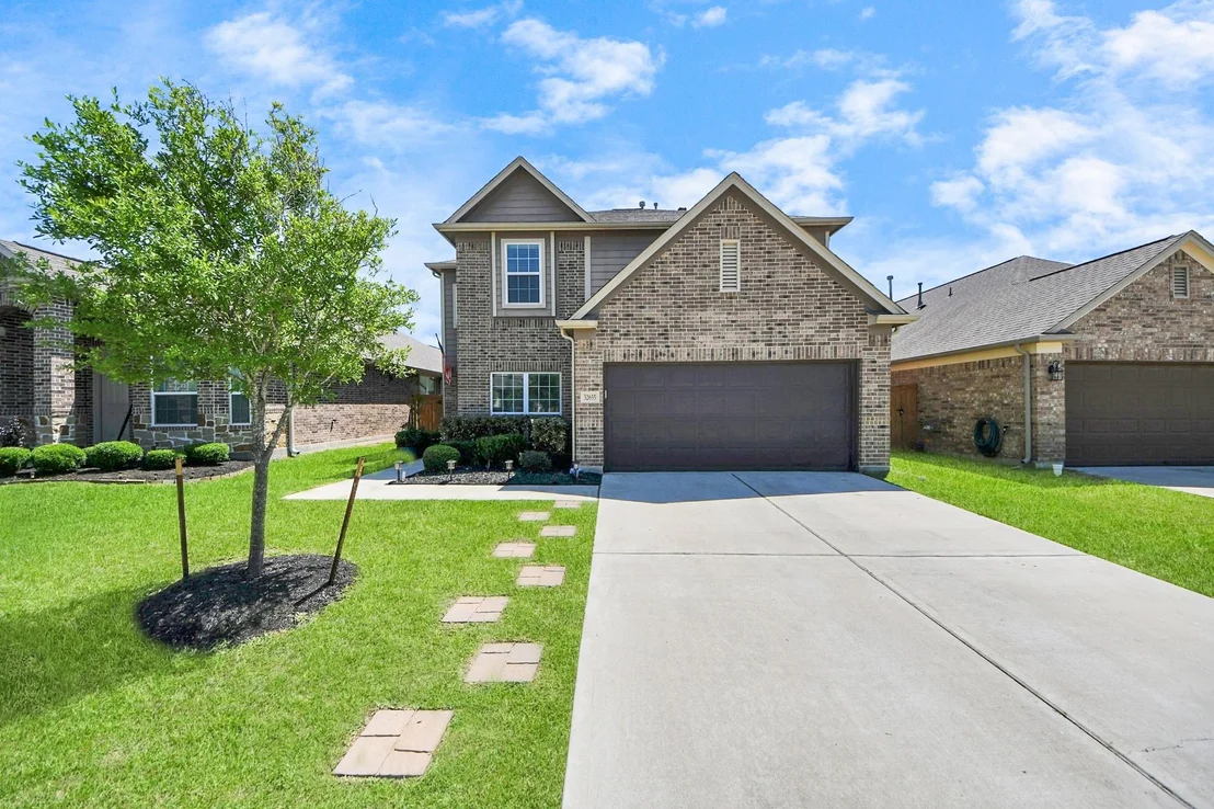 Photo of 32655 Timber Point Drive