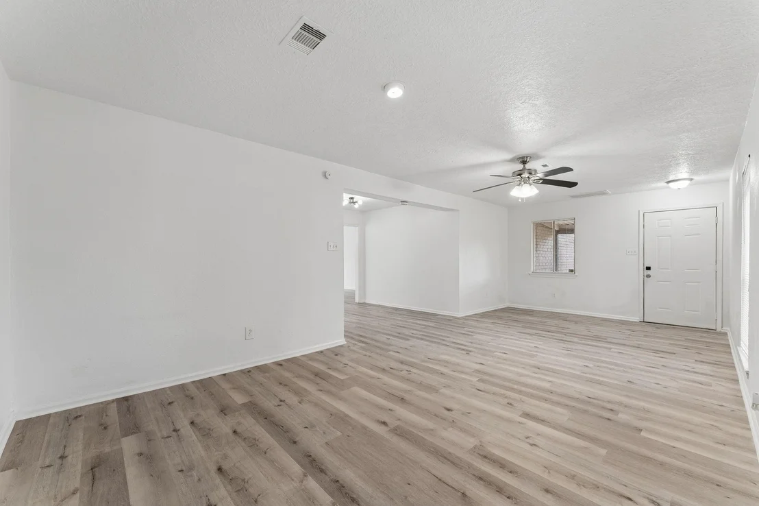 Photo of 10803 Sageriver Drive