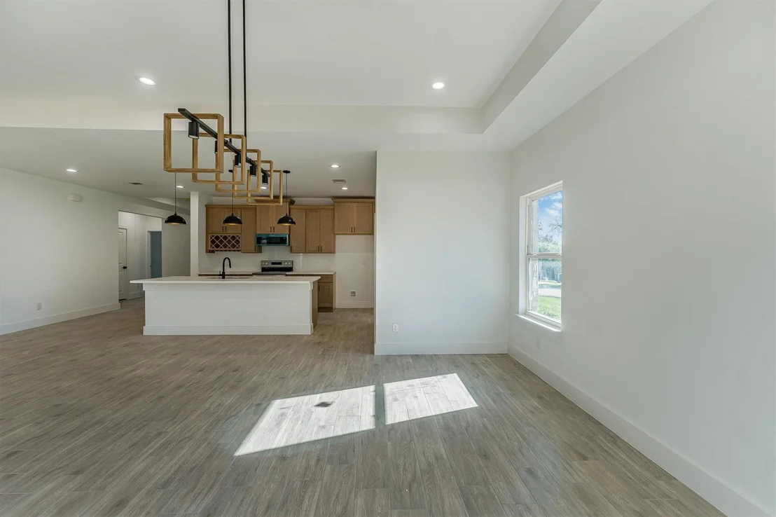 Photo of 10703 Hillside Drive