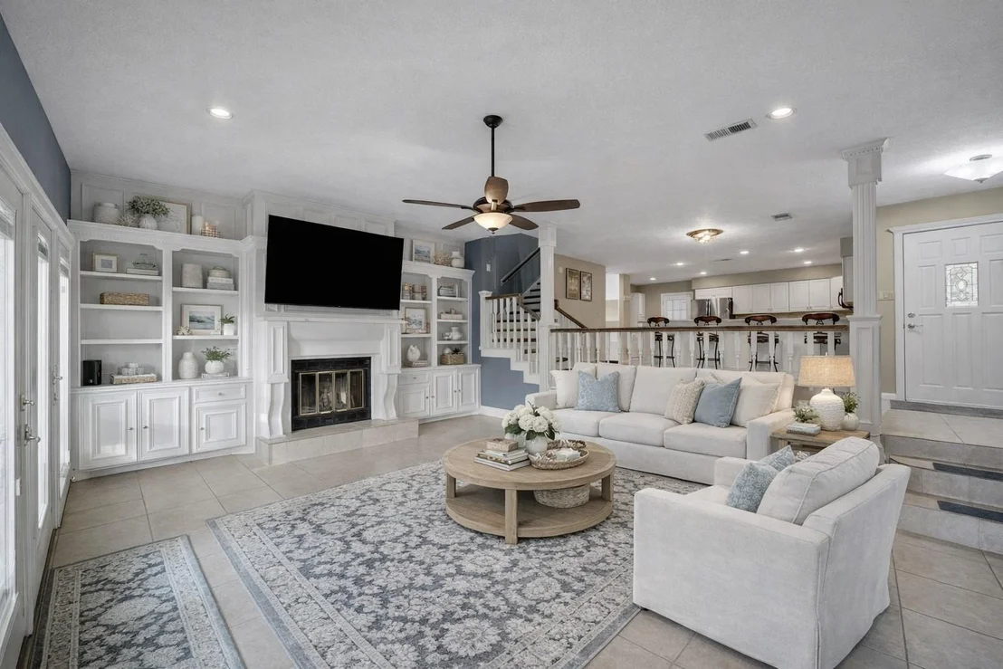 Photo of 734 Lake View Drive
