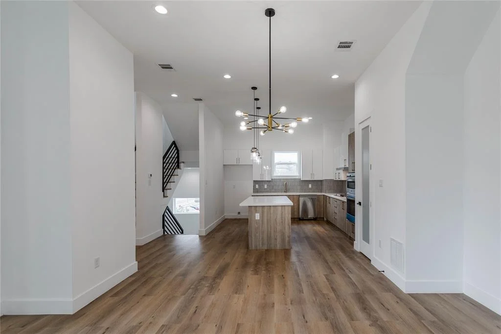 Photo of 703 Boundary St Street