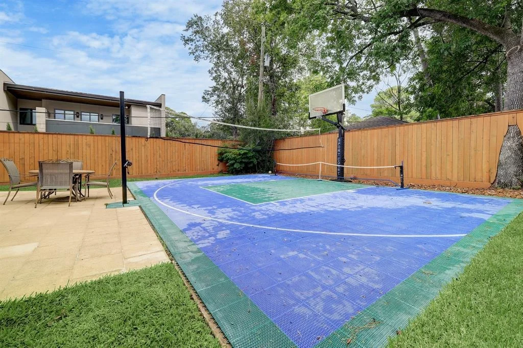 Photo of 1626 Lynnview Drive