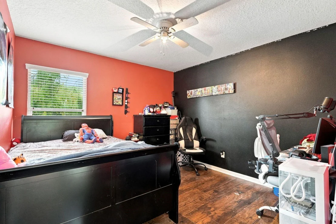 Photo of 1000 Arbor Way