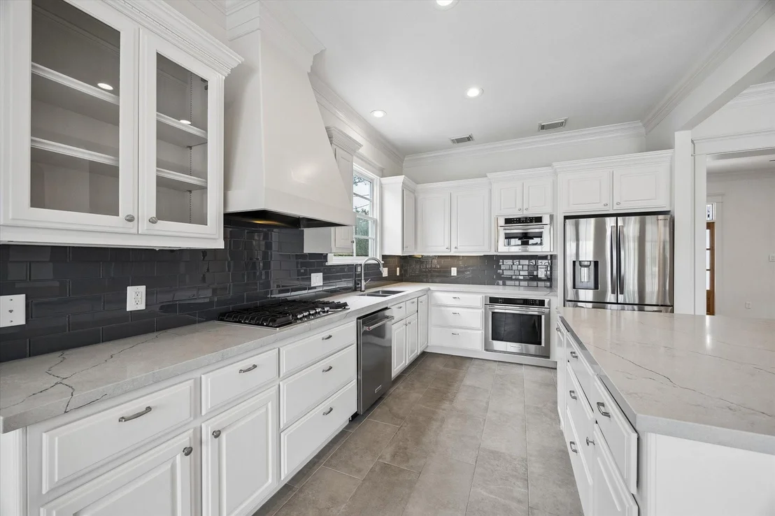 Photo of 3915 Golf Drive