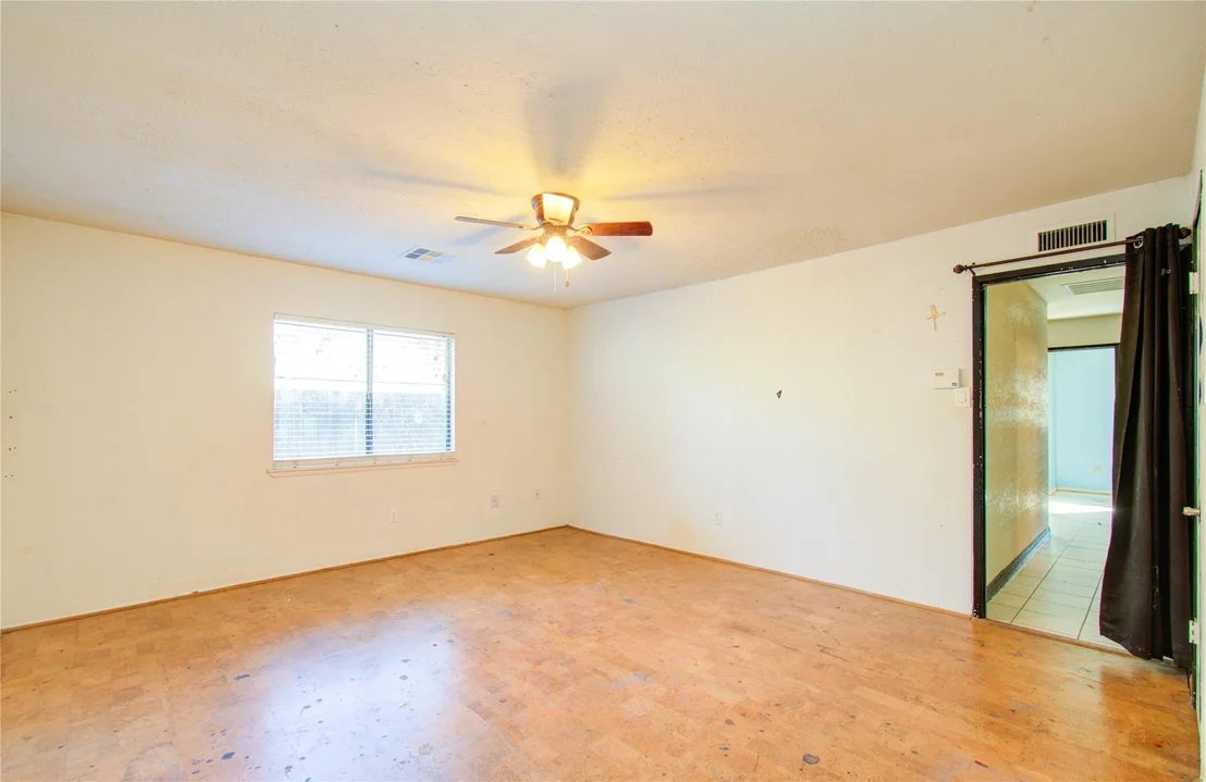Photo of 8014 Streamside Drive