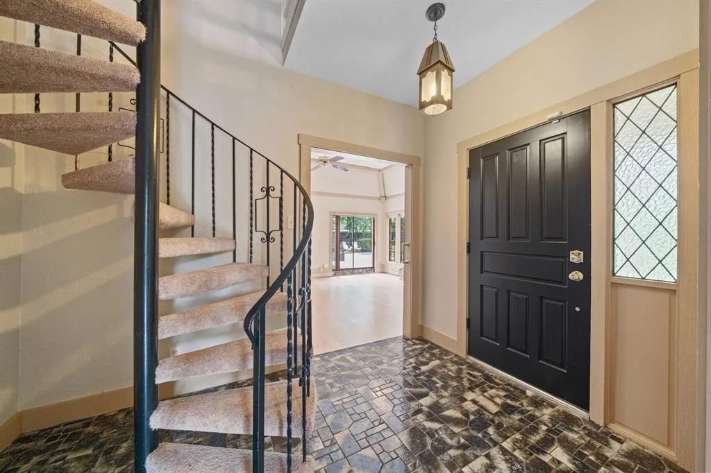 Photo of 1306 Devon Glen Drive