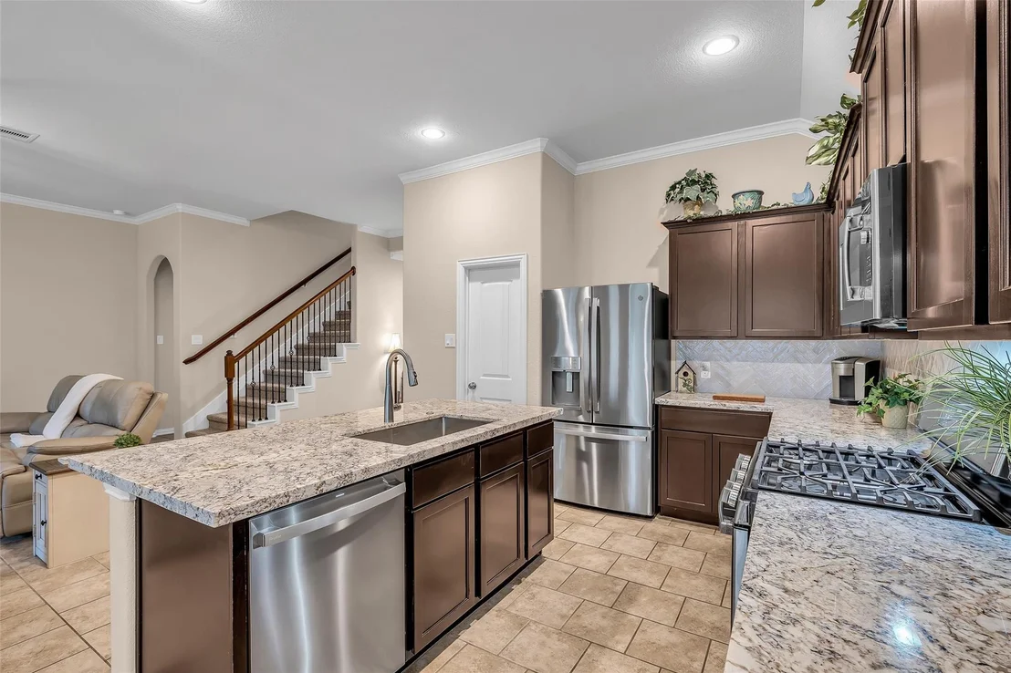 Photo of 34 Sawbridge Circle