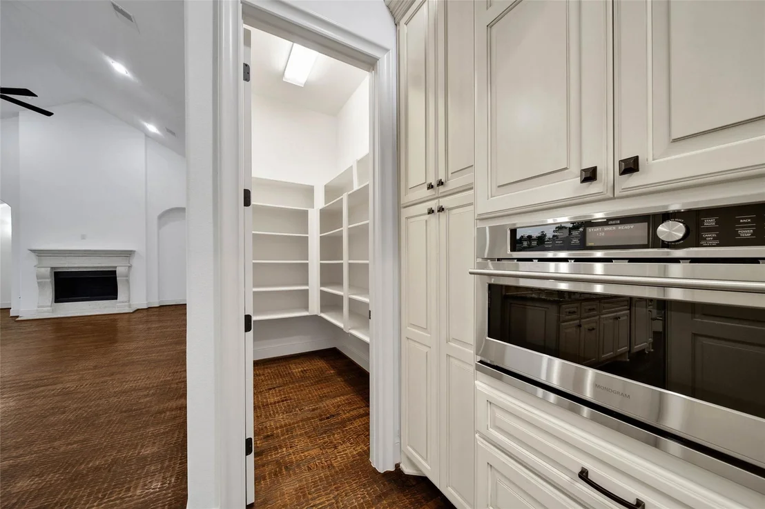 Photo of 5202 Creekland Circle
