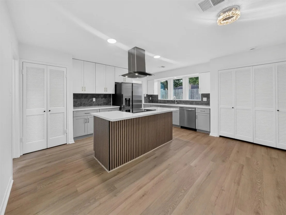 Photo of 1006 Rock Canyon Drive