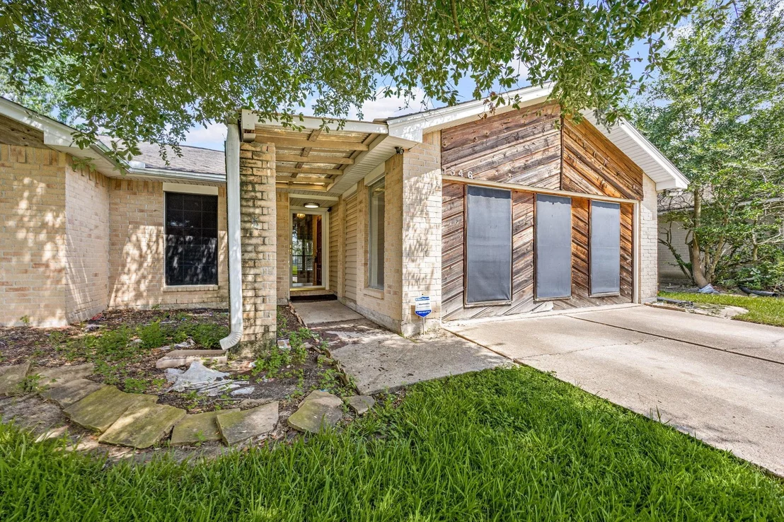 Photo of 1346 Castle Glen Drive