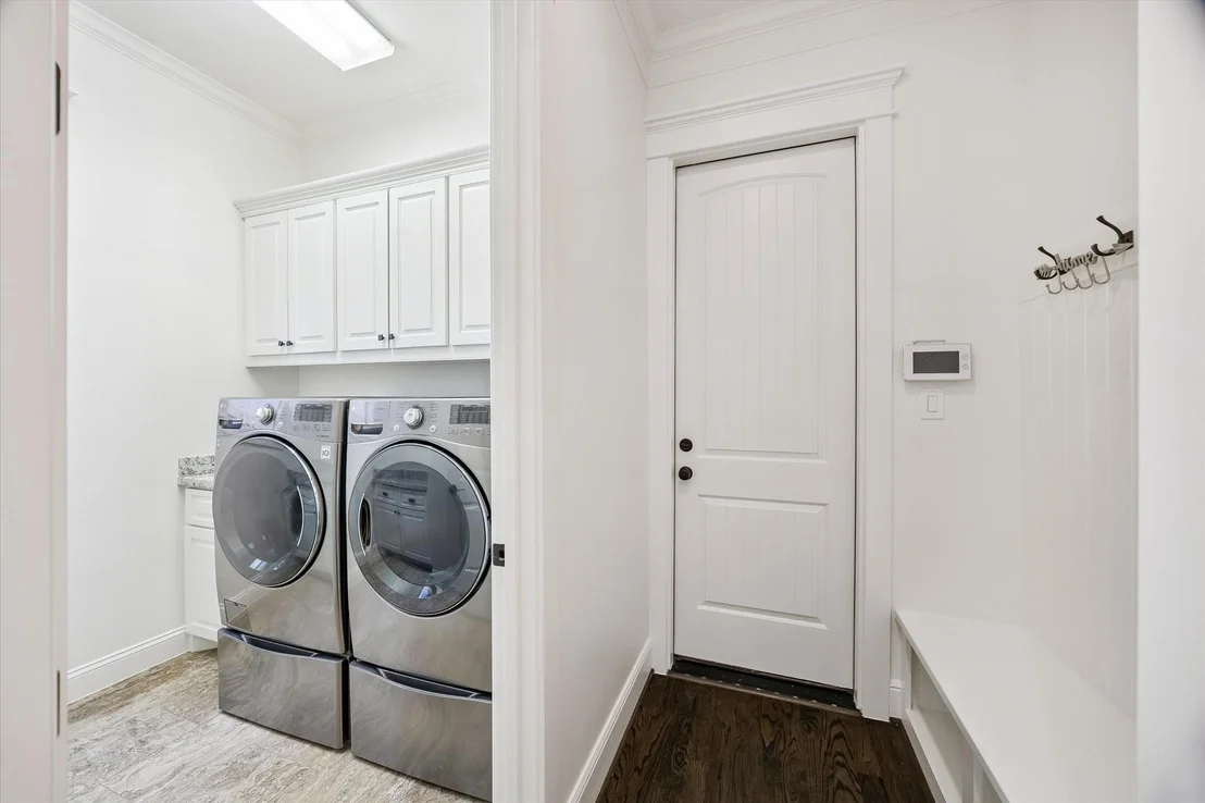 Photo of 1539 Hewitt Drive
