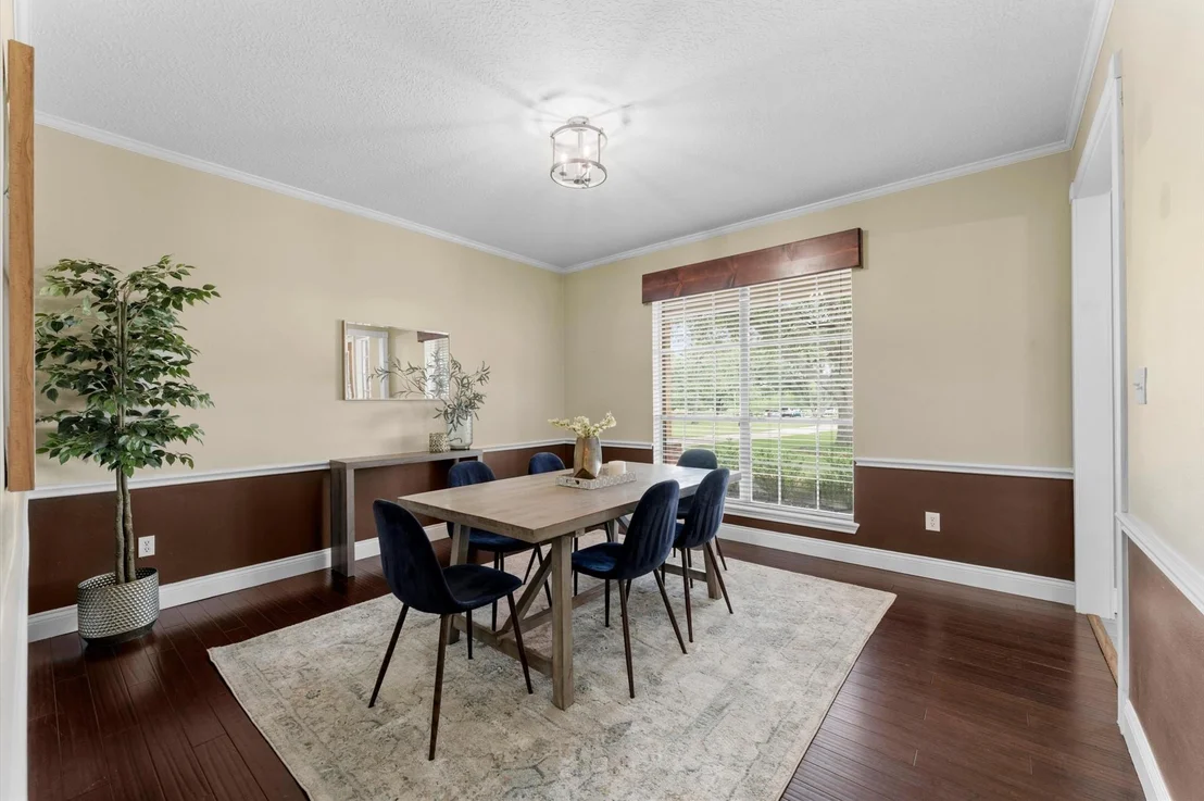 Photo of 33014 Grove Park Drive
