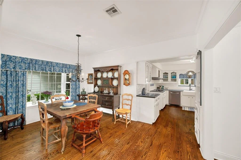 Photo of 559 Kickerillo Drive