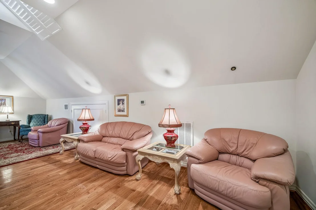 Photo of 5043 Tangle Lane