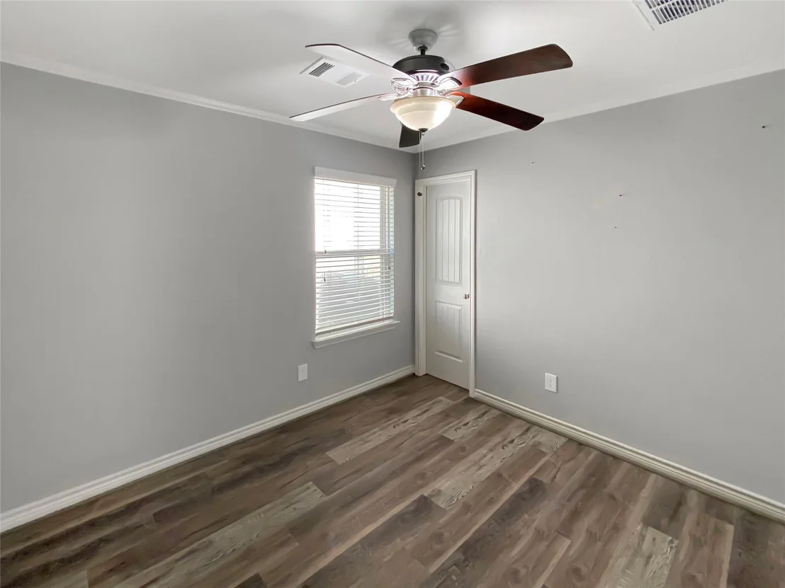 Photo of 10307 Solitude Way