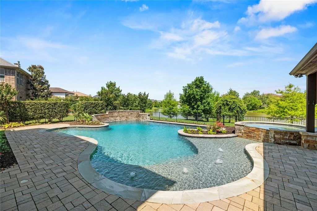 Photo of 5518 Fleming Rock Lane