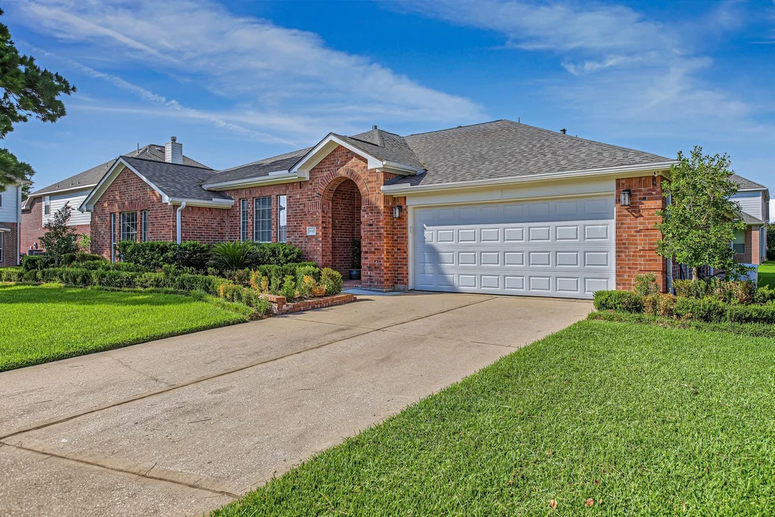 Photo of 11117 Maynard Place