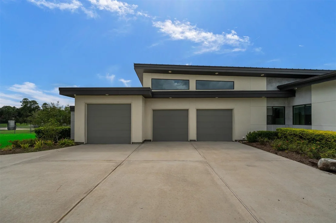 Photo of 3932 Windsor Mist Lane