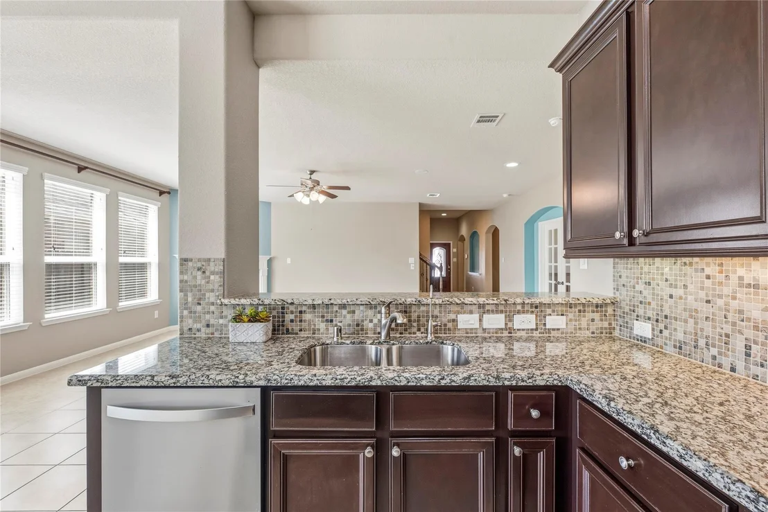 Photo of 9997 Willow Falls Lane
