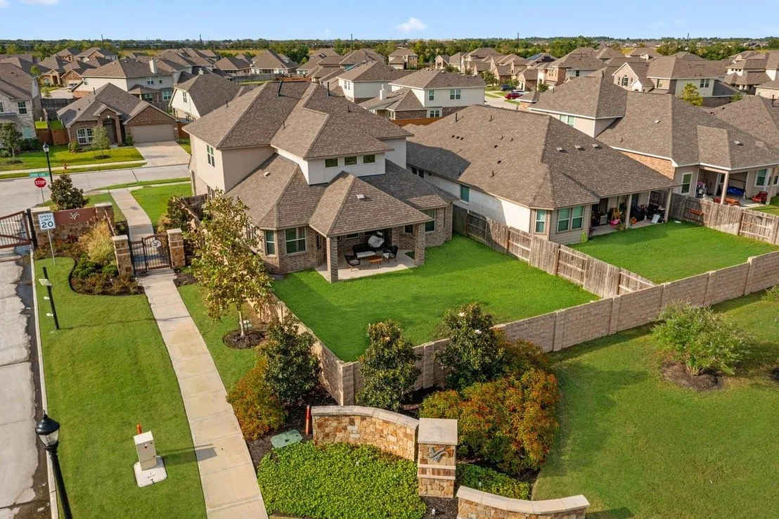 Photo of 1702 Darwin Cedar Drive