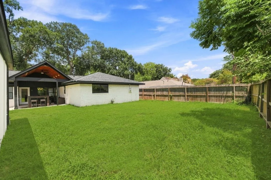 Photo of 6139 Valkeith Drive