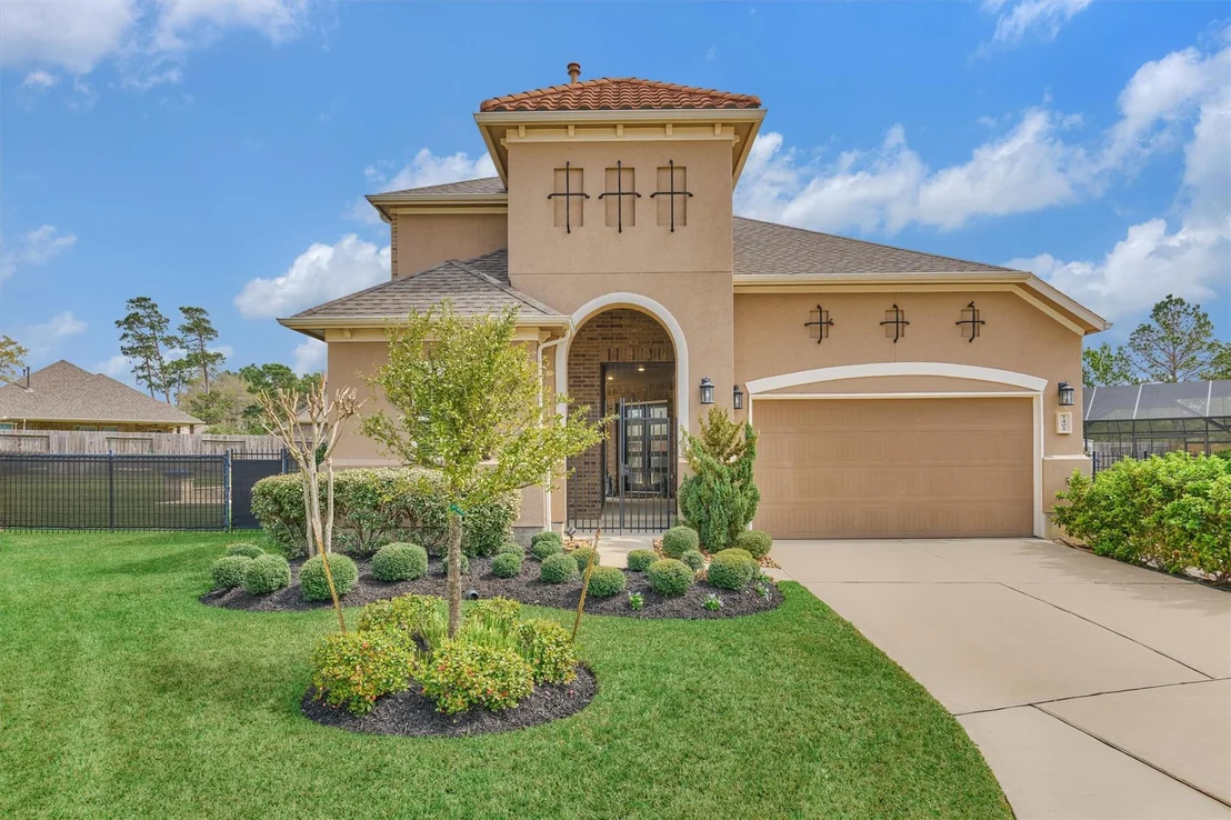 Photo of 7402 Bethpage Lane