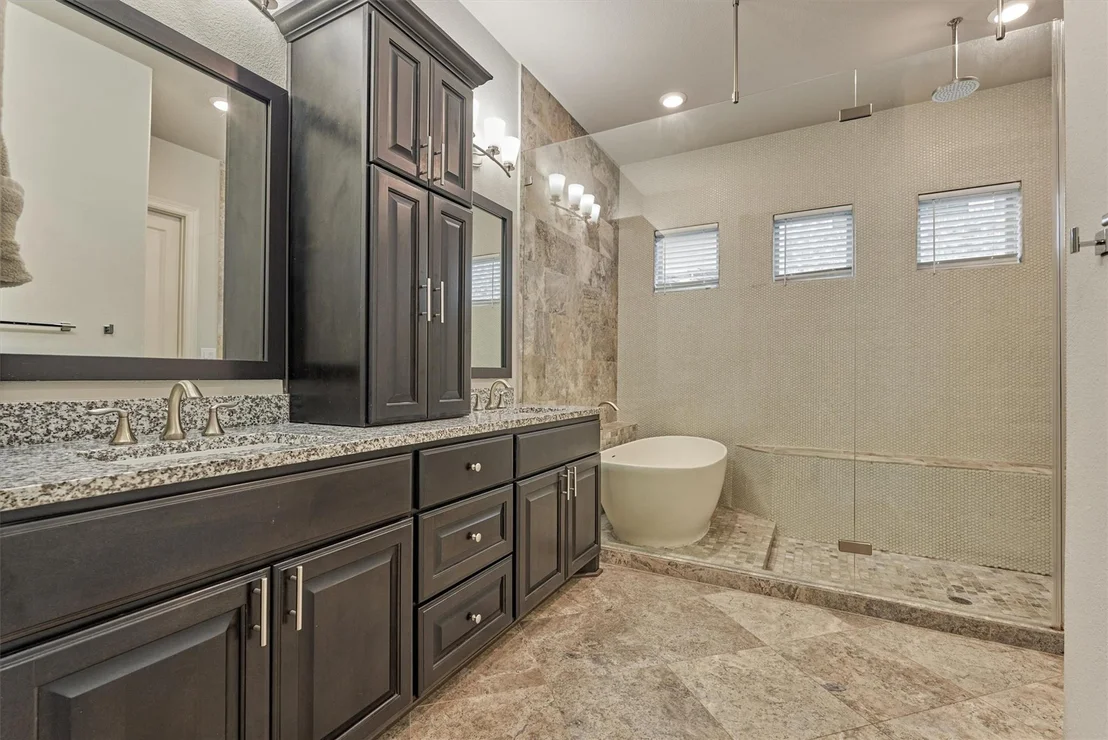 Photo of 6 Canopy Green Drive