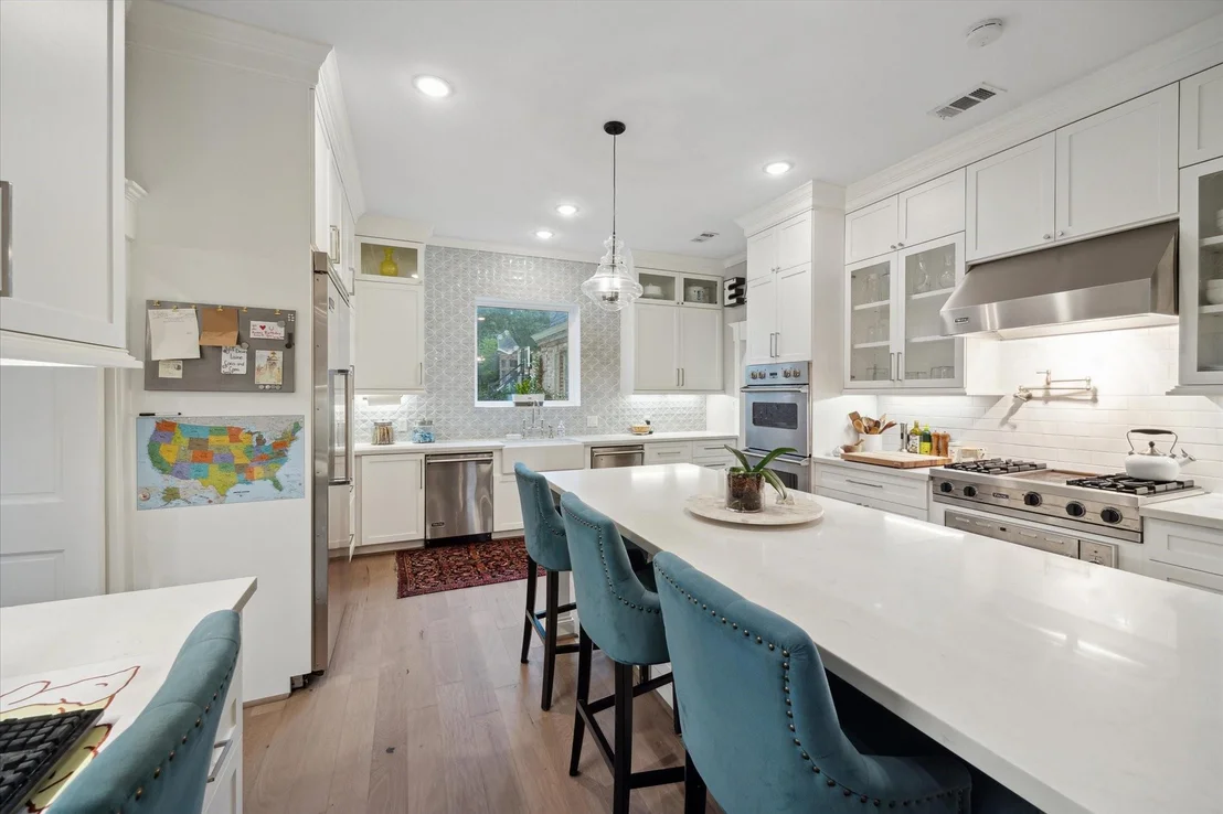 Photo of 8703 Chelmsford Lane