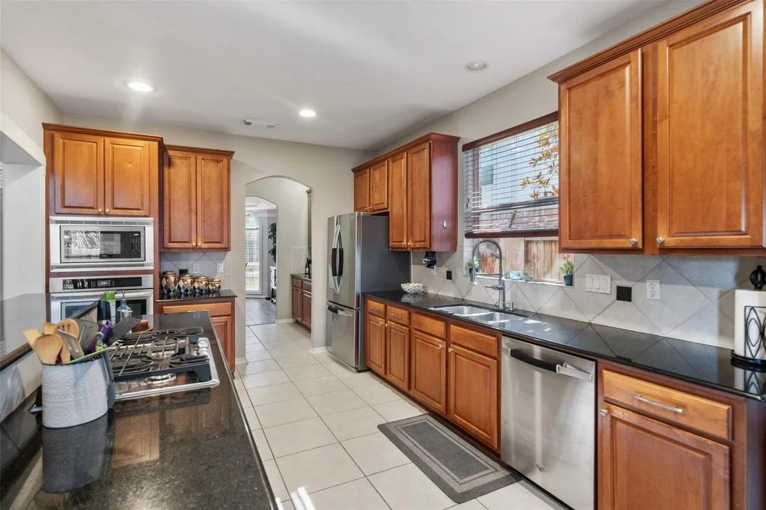 Photo of 15911 Hermitage Oaks Drive