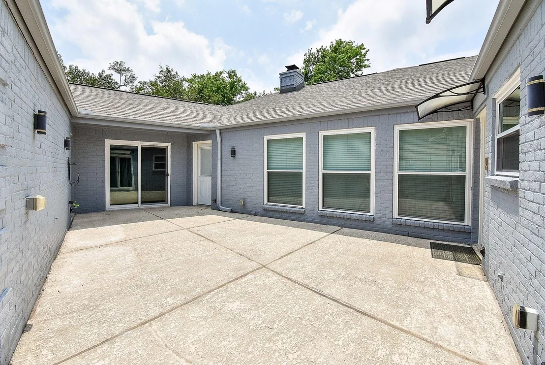 Photo of 2814 Foxfire Circle