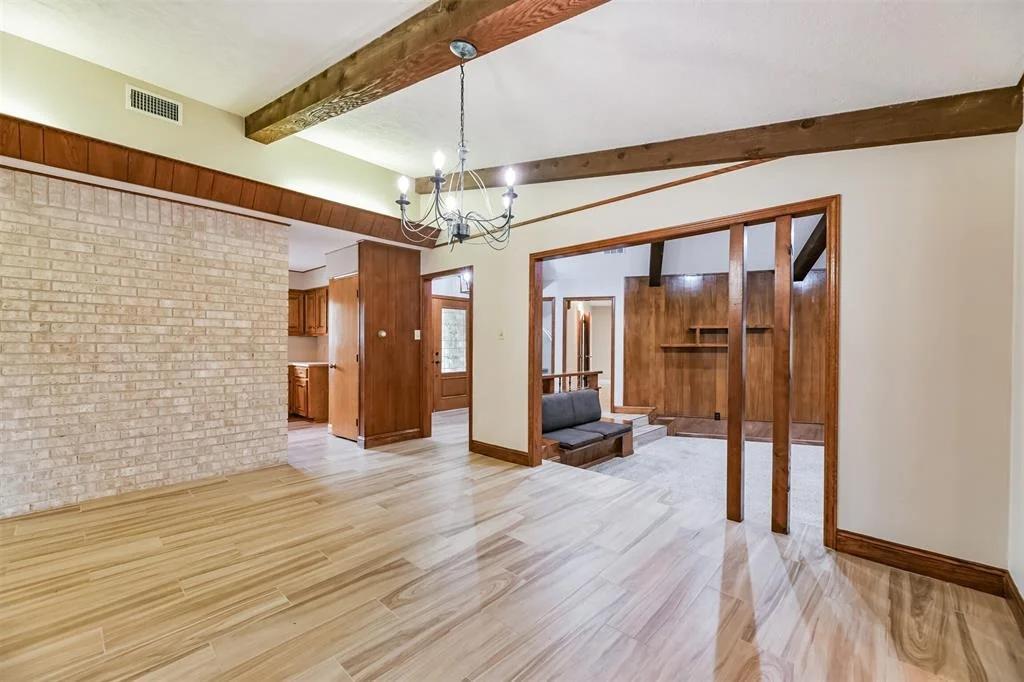 Photo of 407 Karlis Drive