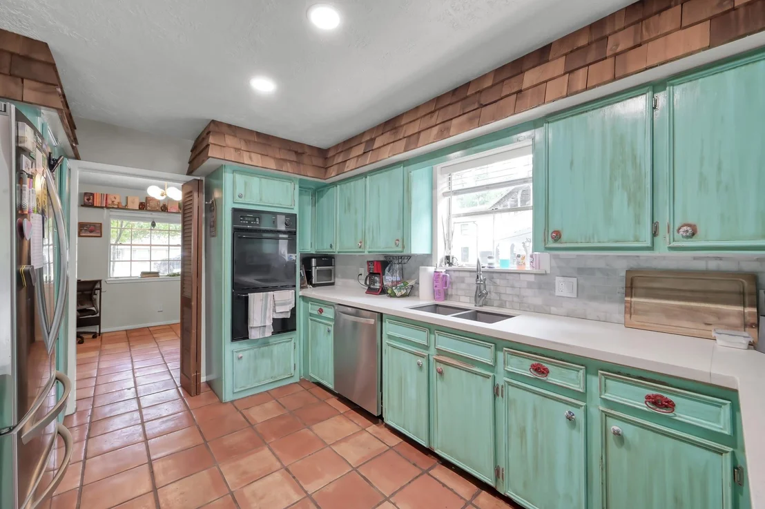 Photo of 25610 Walnut Grove Circle