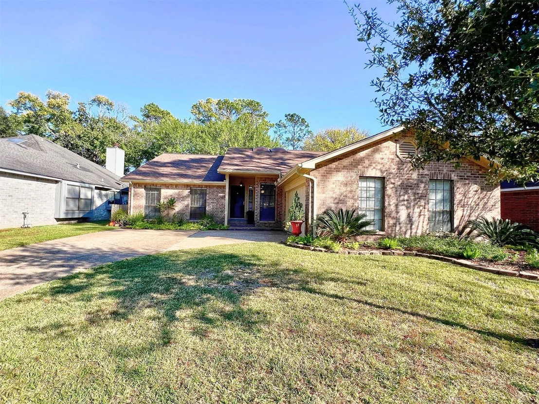 Photo of 12510 Millvan Drive