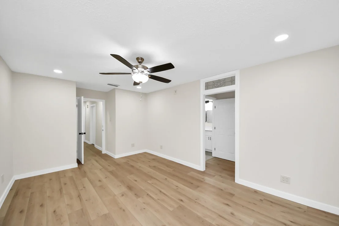 Photo of 25511 Many Oak Drive
