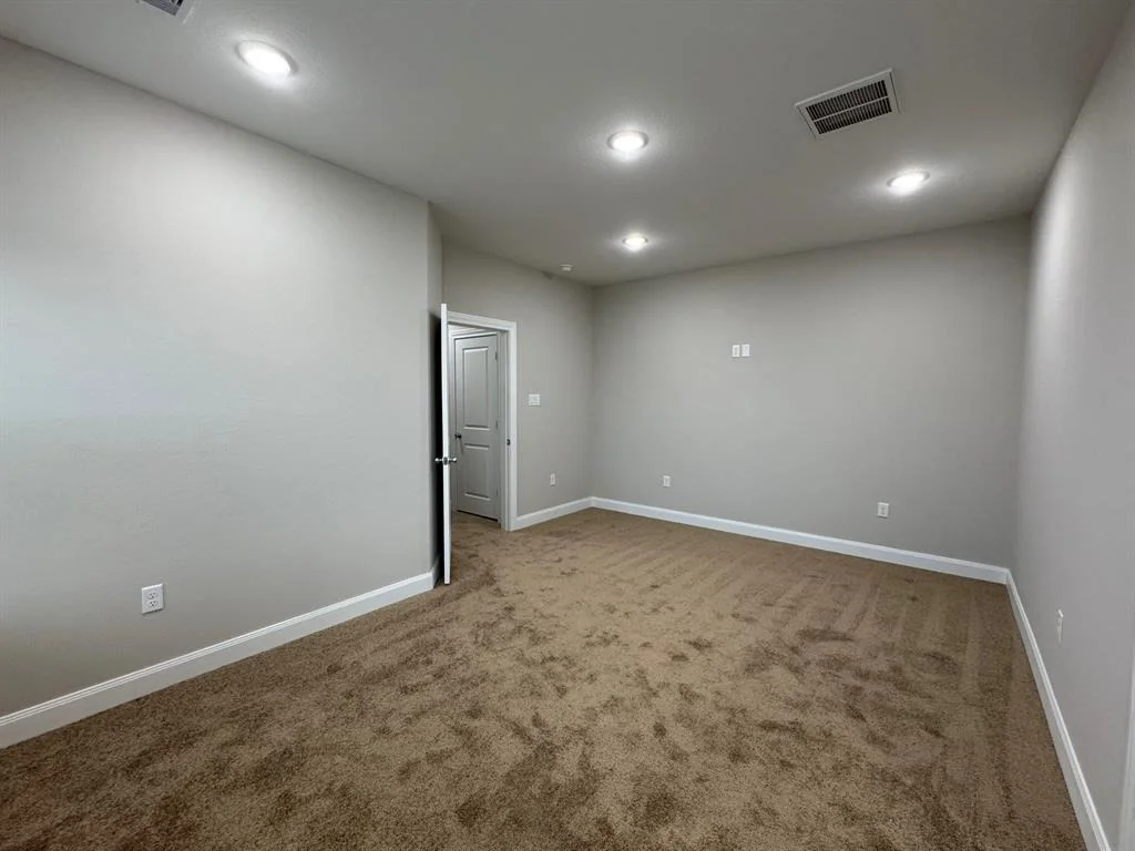 Photo of 7919 Fields Street