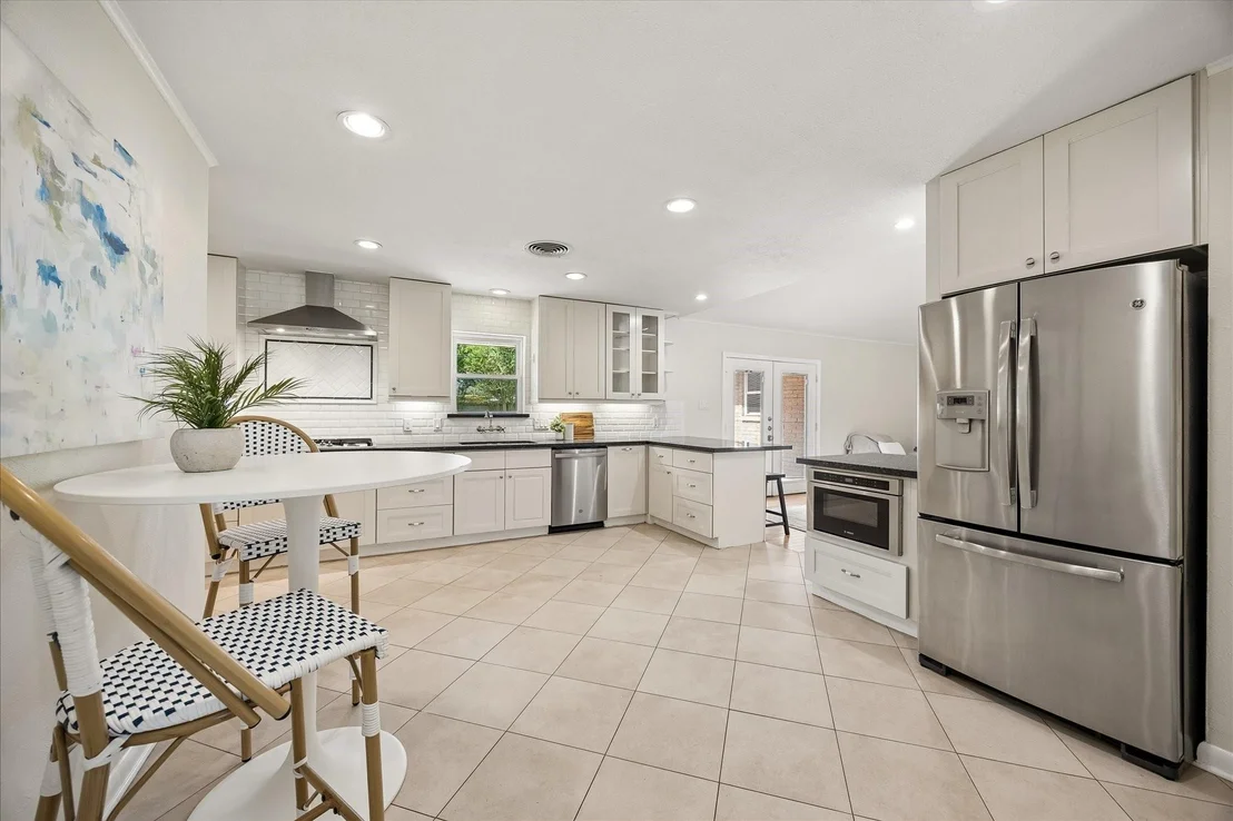 Photo of 8922 Springview Lane
