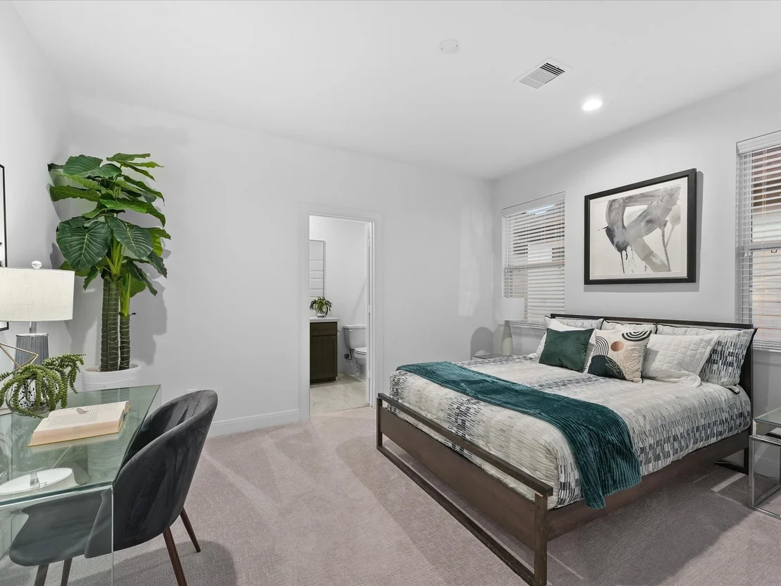 Photo of 4848 Pinemont Drive