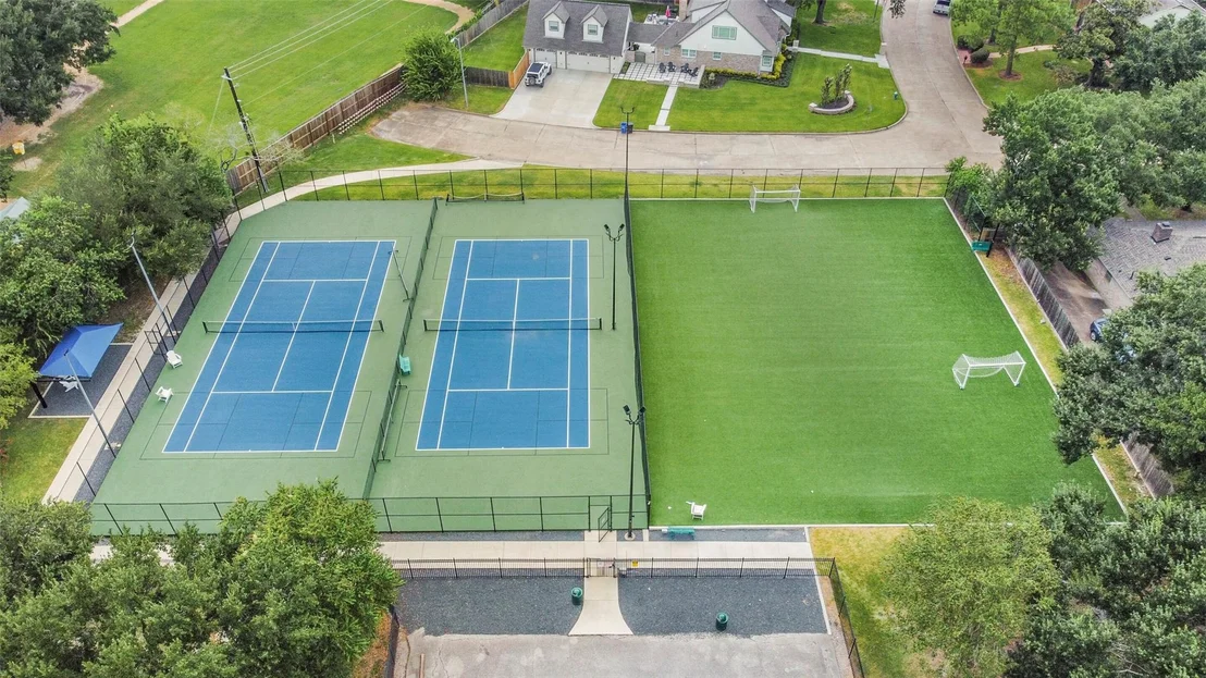 Photo of 12307 Waldemar Drive