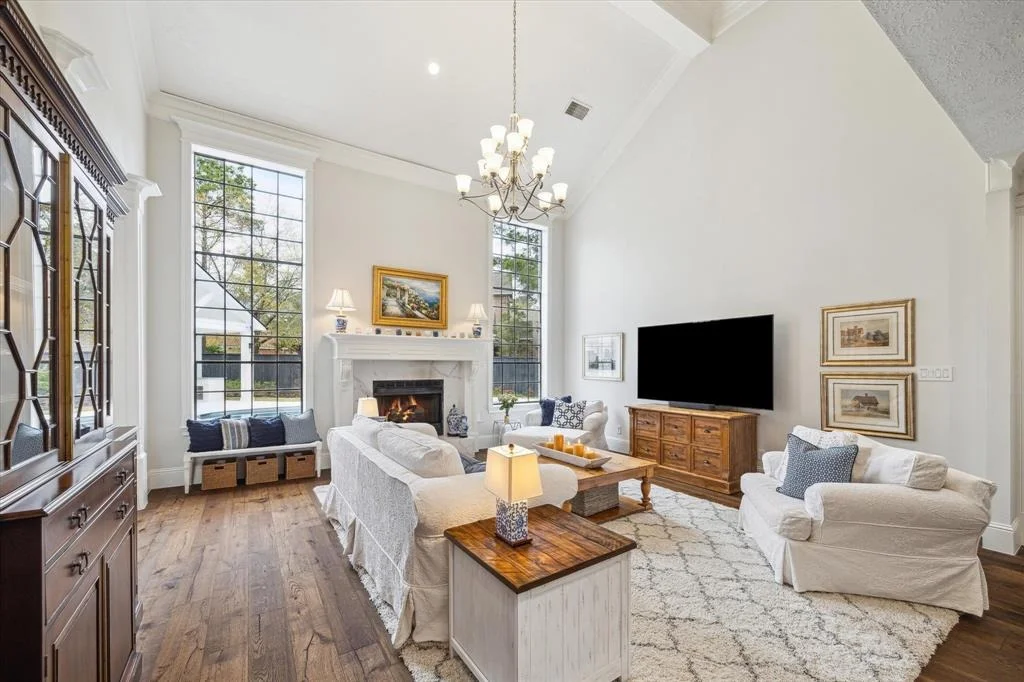 Photo of 9 S Brokenfern Drive