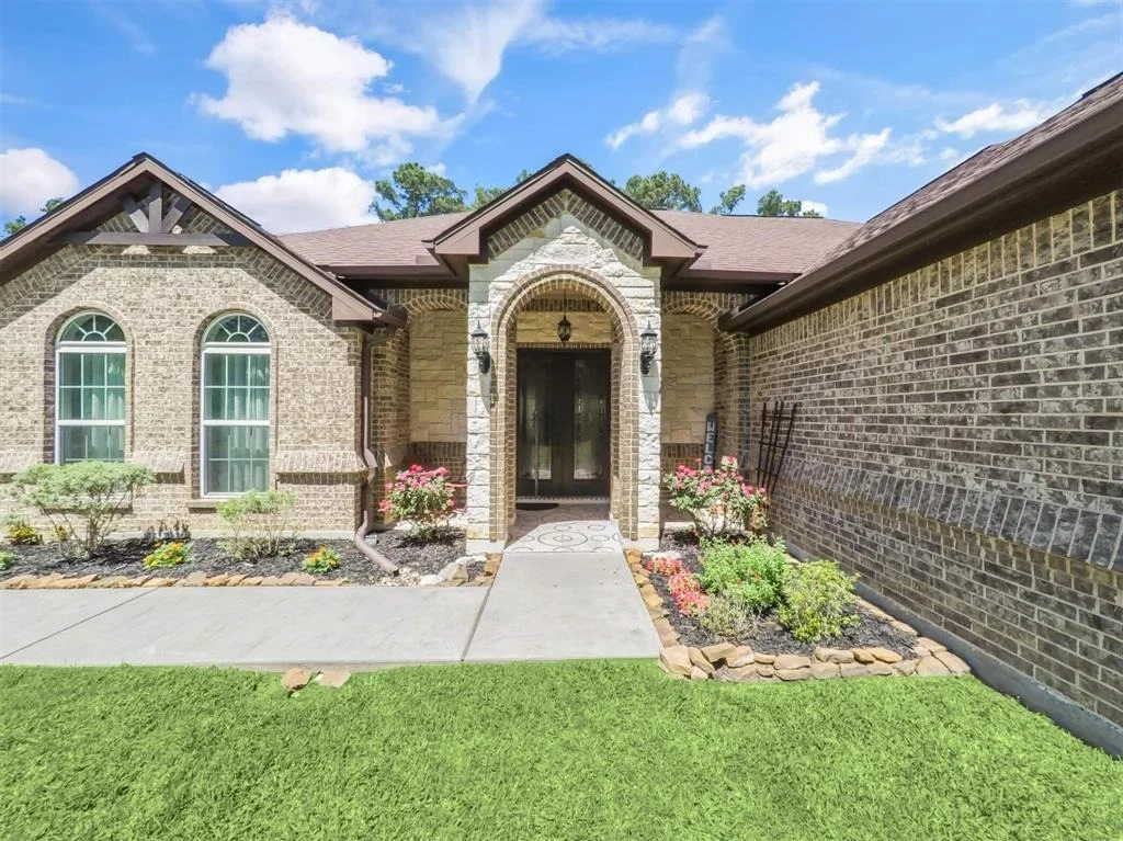 Photo of 19507 Balsas Drive