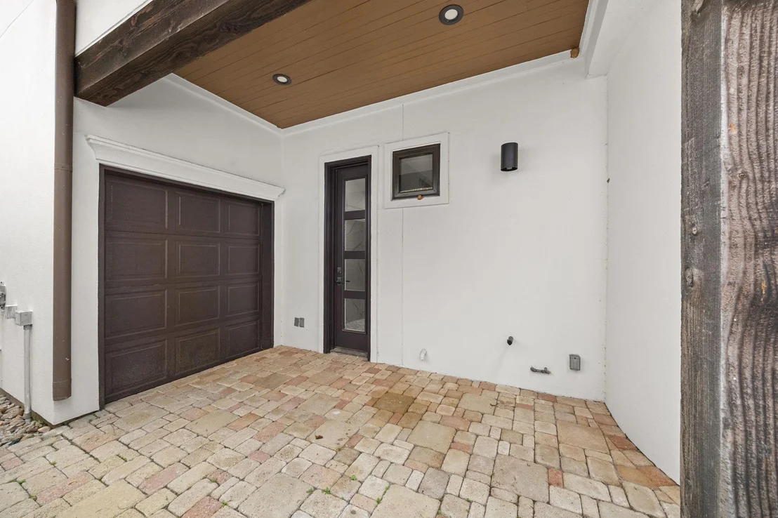 Photo of 721 Harborside Way