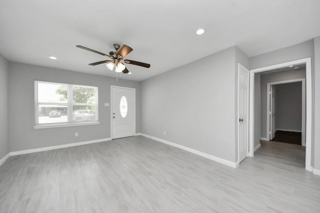 Photo of 10118 Cathedral Drive