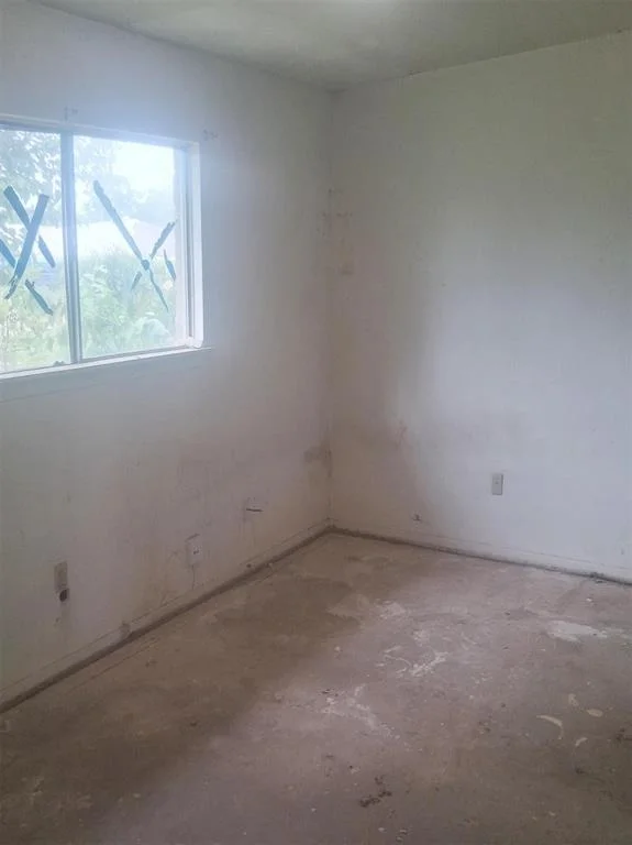 Photo of 12922 Claygate Drive