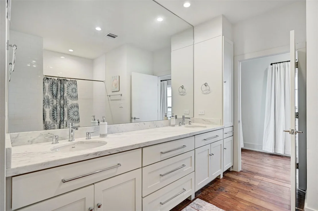 Photo of 17725 Glei
