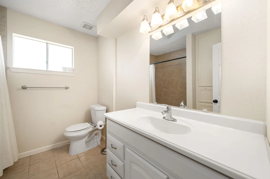 Photo of 119 Ravenhead Drive