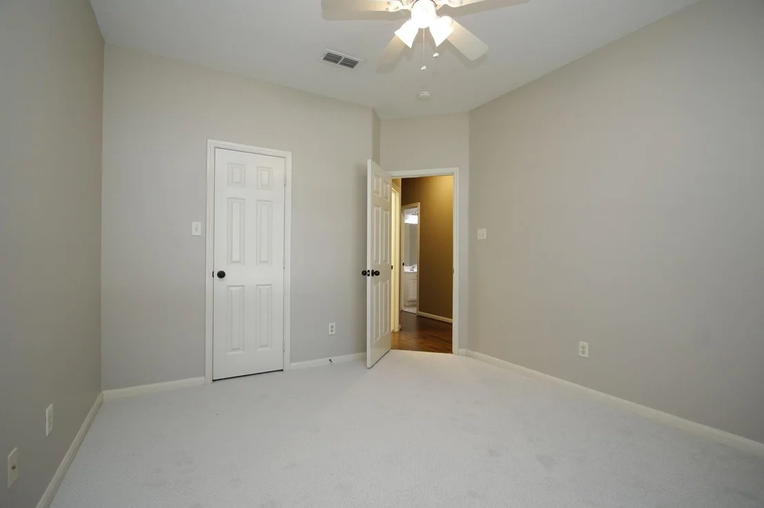 Photo of 9203 Memorial Pines Way
