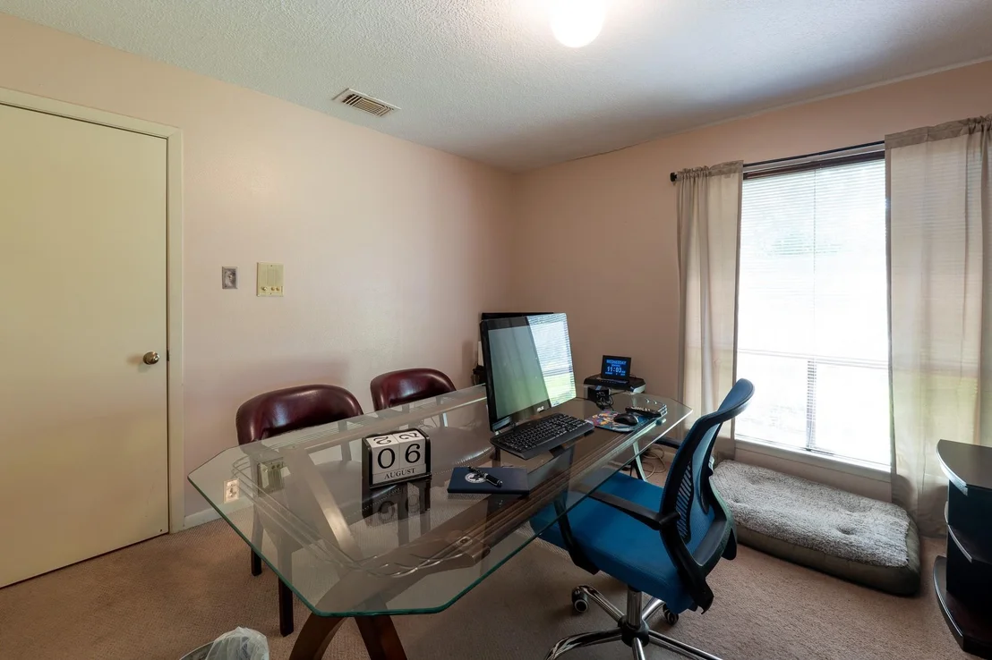 Photo of 7926 Quail Meadow Drive